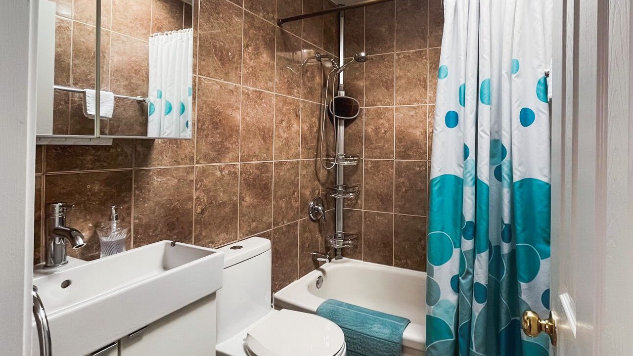 Photo of Bathroom in Pointe-aux-Trembles