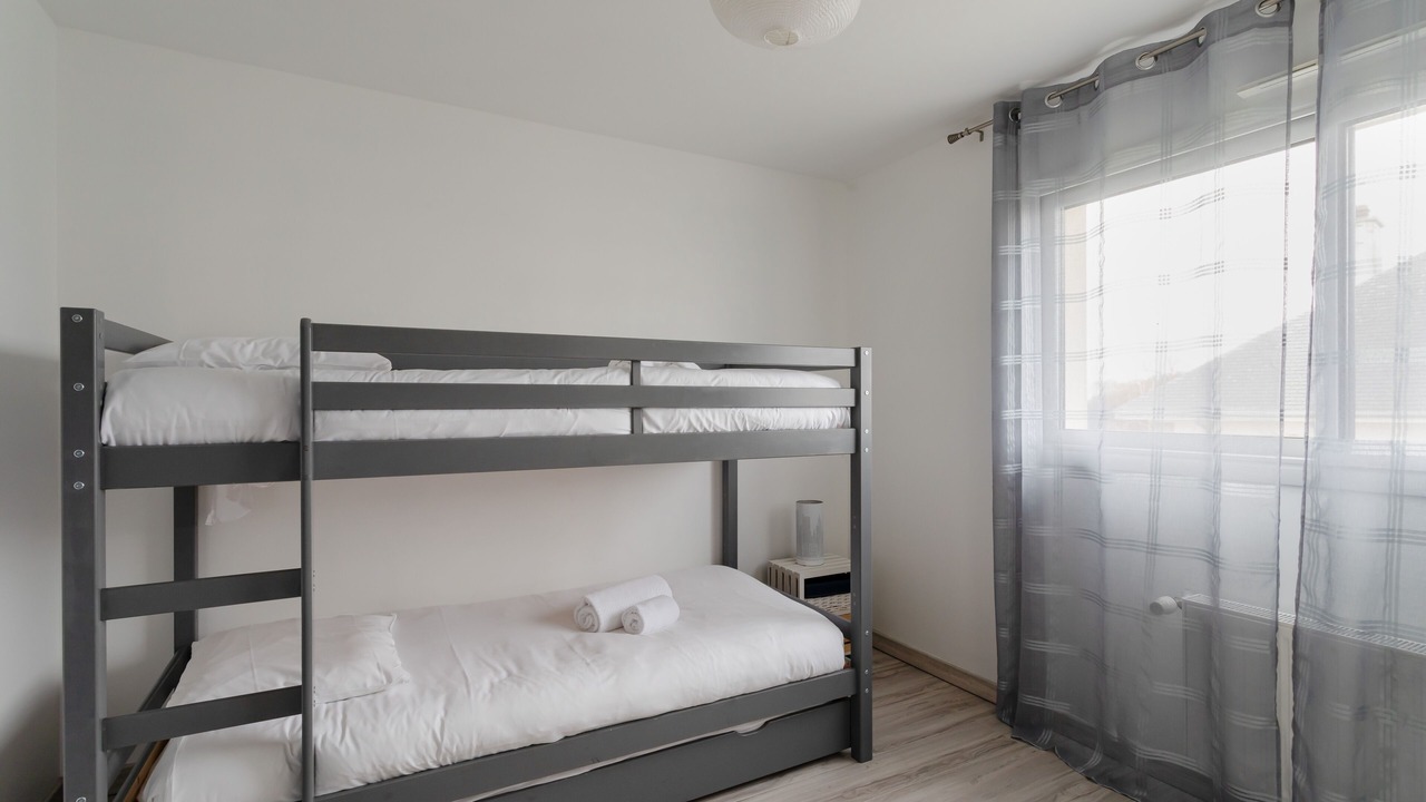 Photo of Bedroom in Rotheneuf-Le Pont