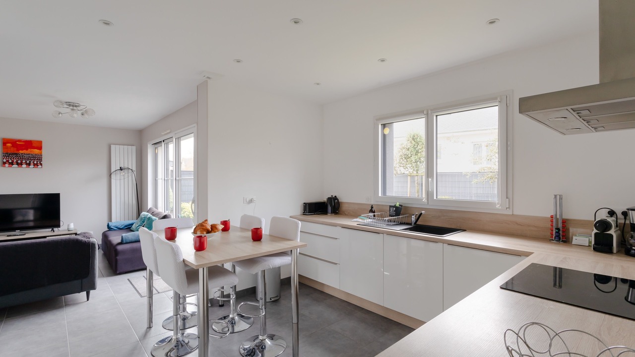 Photo of Kitchen in Rotheneuf-Le Pont