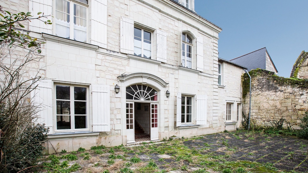 Photo of Outdoor in Saint-Cyr-en-Bourg