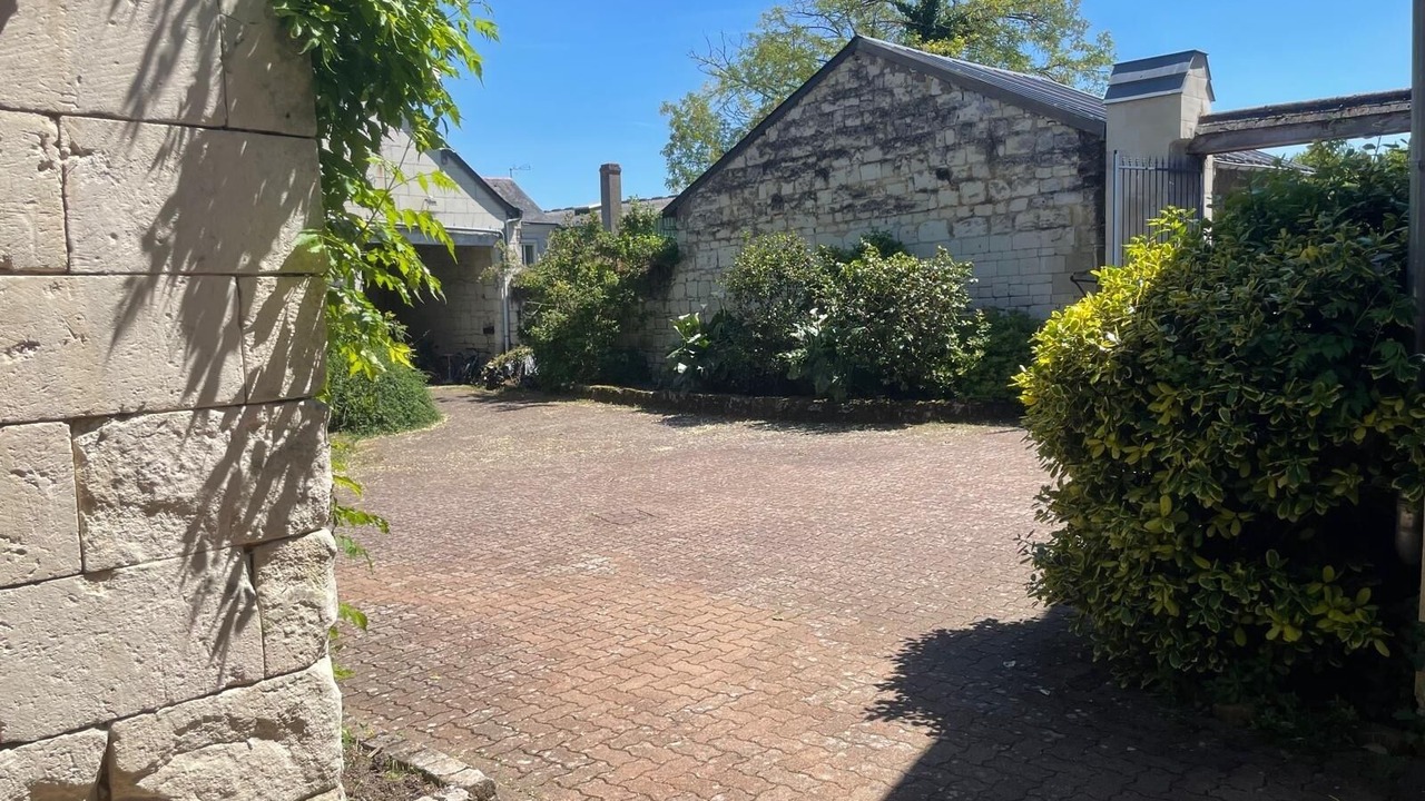 Photo of Outdoor in Saint-Cyr-en-Bourg