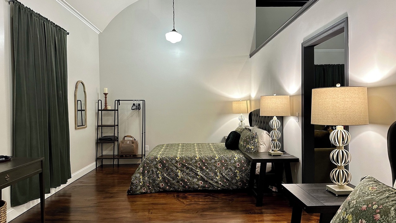 Photo of Bedroom in McKittrick