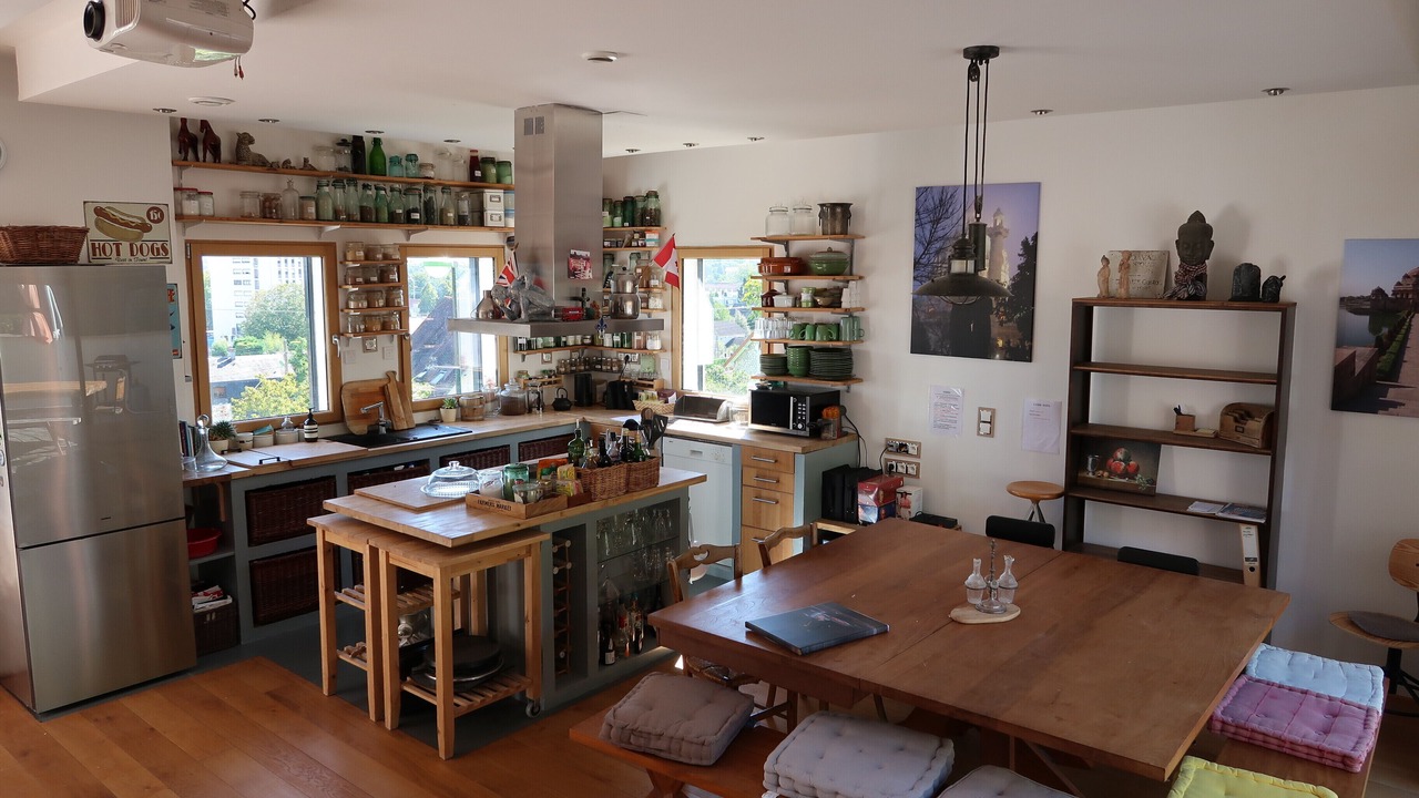 Photo of Others in Paron