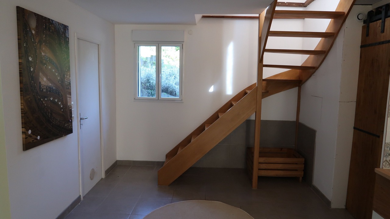 Photo of Others in Paron