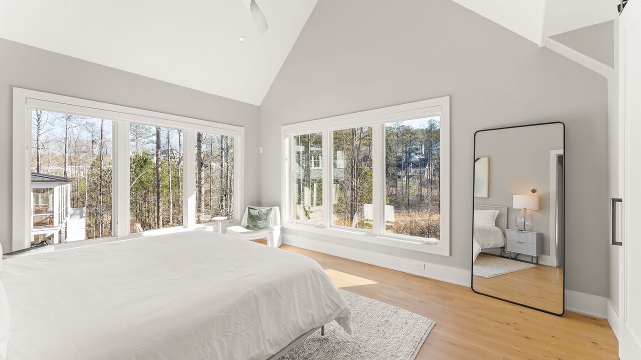 Photo of Bedroom in Chattahoochee Hills