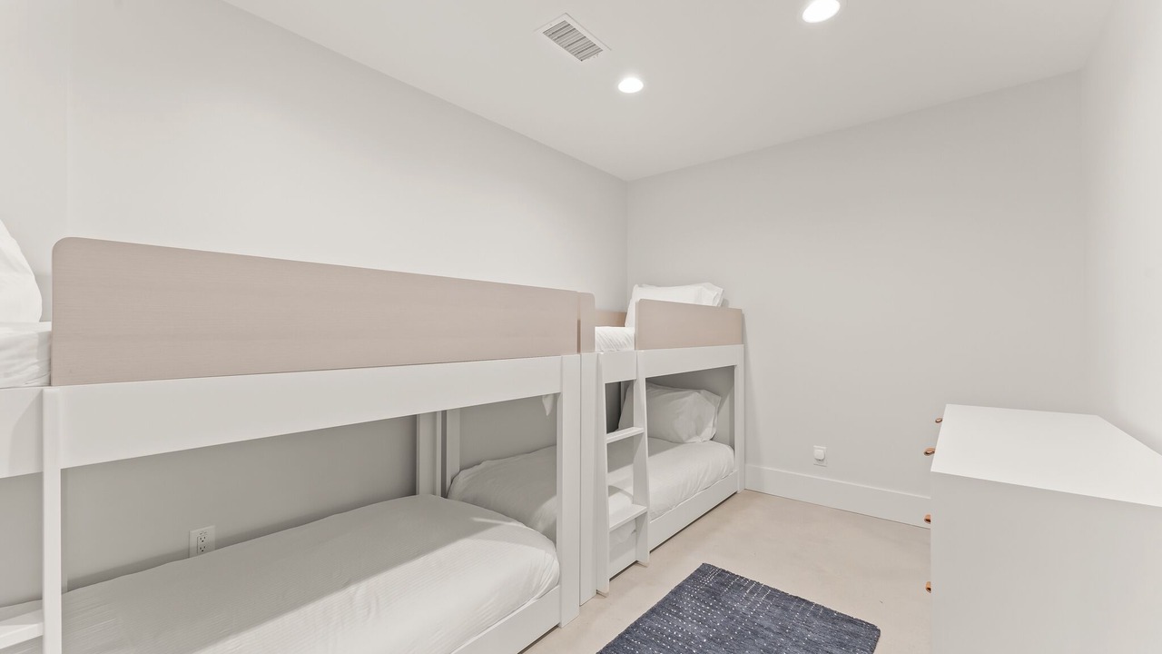 Photo of Bedroom in Chattahoochee Hills