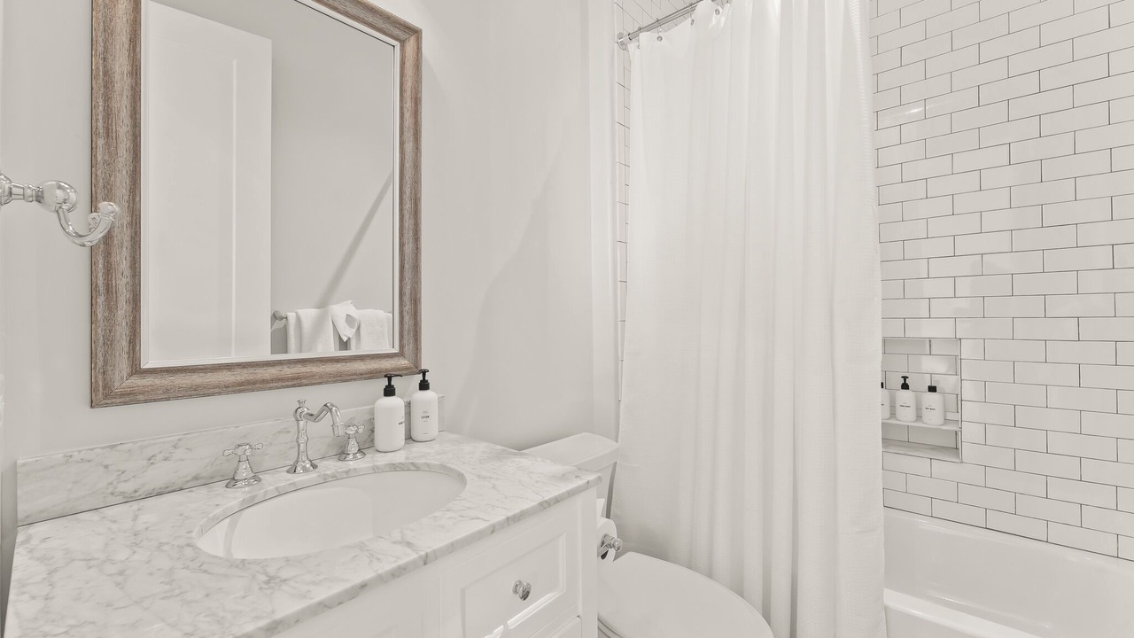 Photo of Bathroom in Chattahoochee Hills