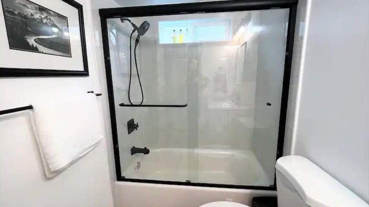 Photo of Bathroom in Mosswood