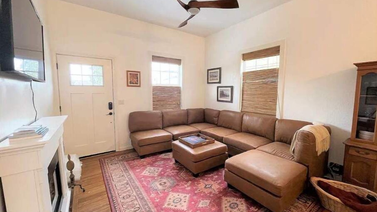 Photo of Livingroom in Mosswood