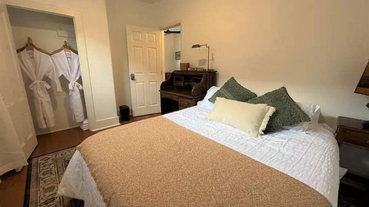 Photo of Bedroom in Mosswood