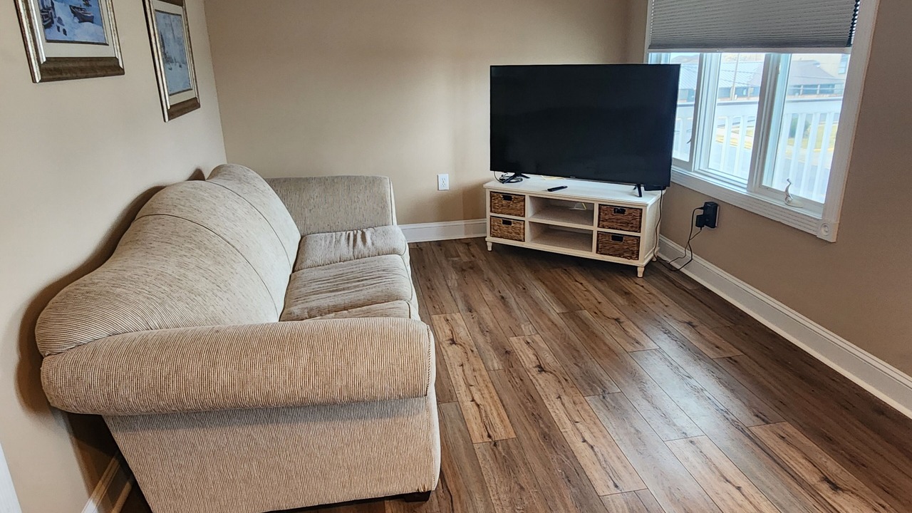 Photo of Livingroom in A-Zone