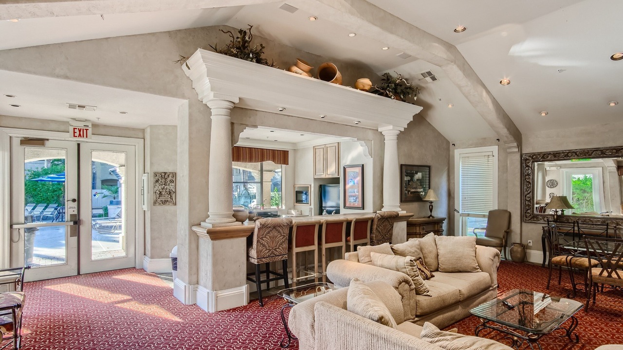 Photo of Livingroom in Scottsdale Horizon
