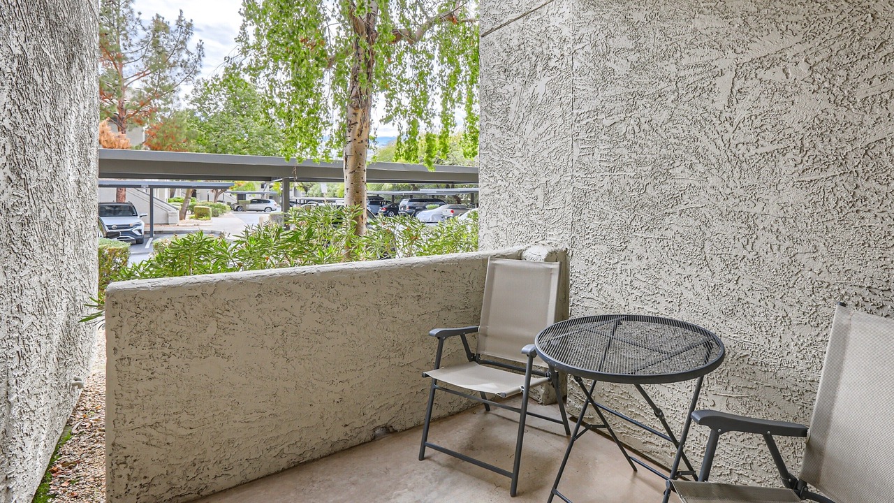 Photo of Patio Balcony in Scottsdale Horizon