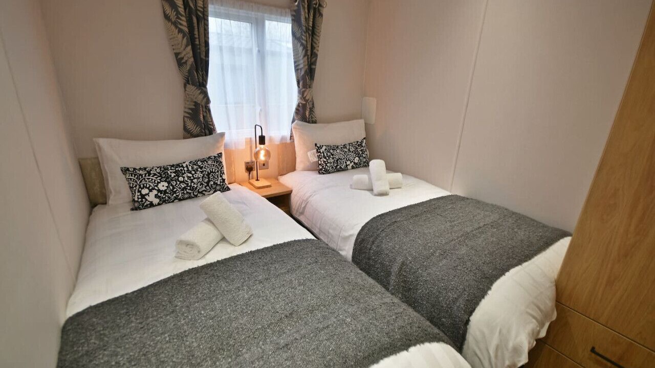 Photo of Others in Fence