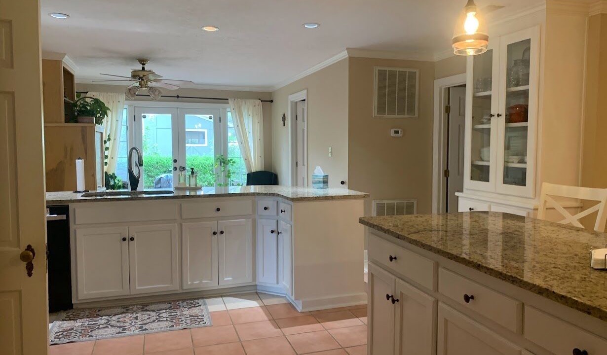 Photo of Kitchen in Forest Hills
