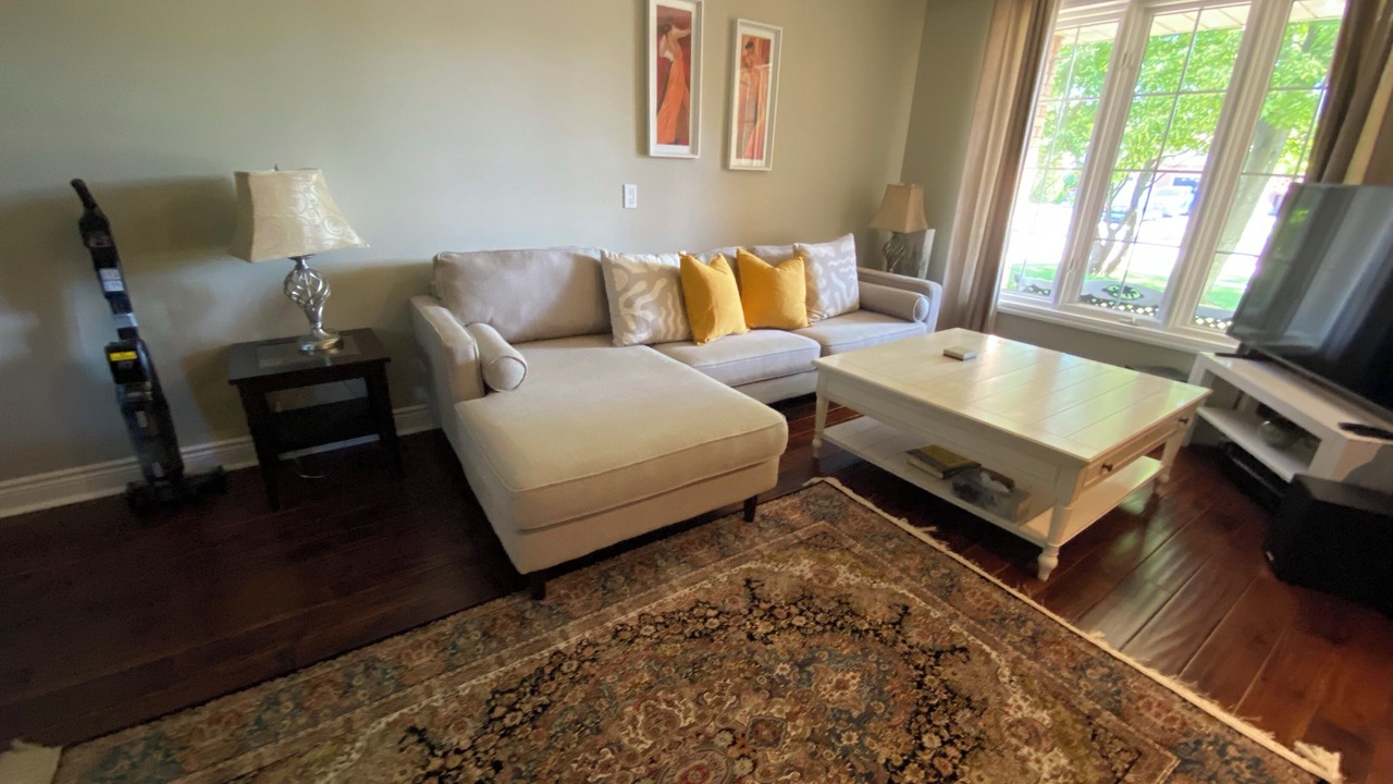 Photo of Livingroom in Burlington