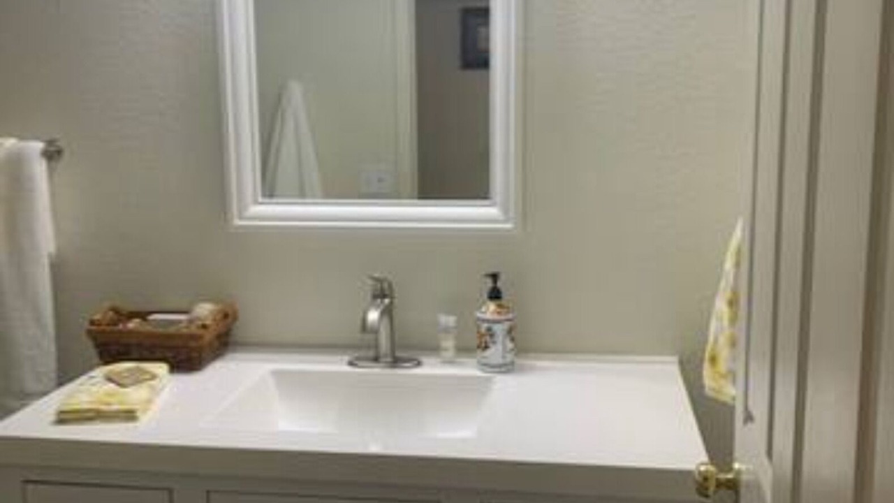 Photo of Bathroom in Foothills