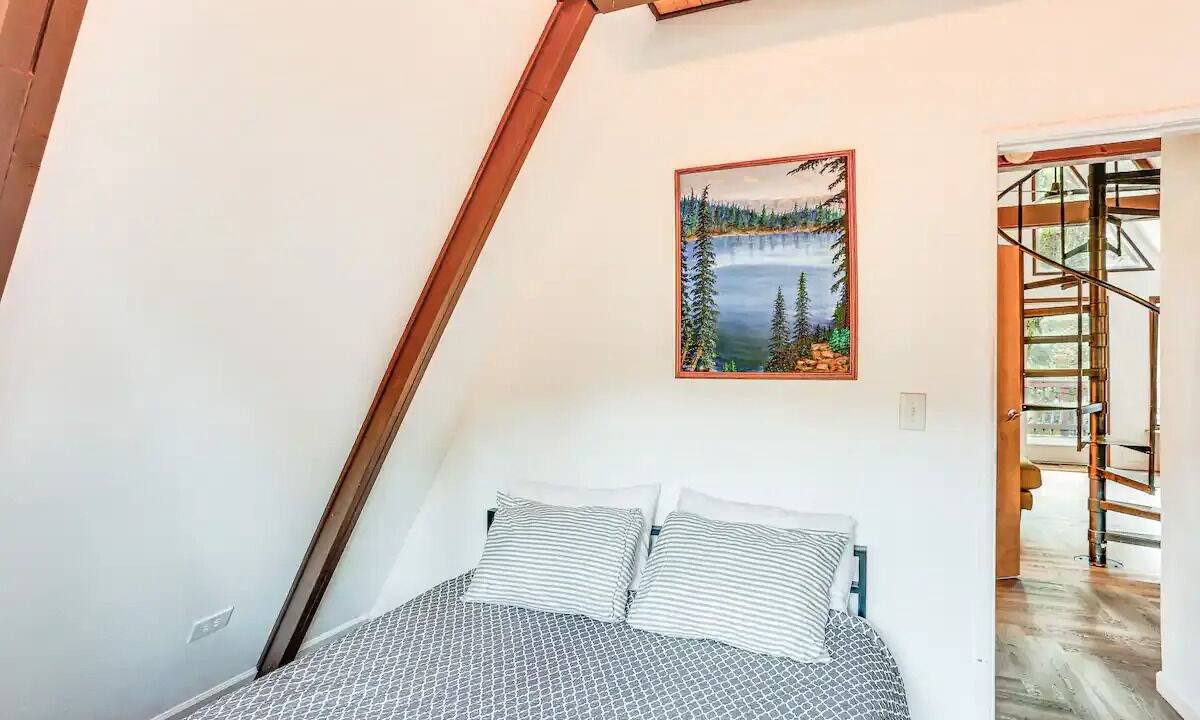 Photo of Bedroom in Burnt Ranch