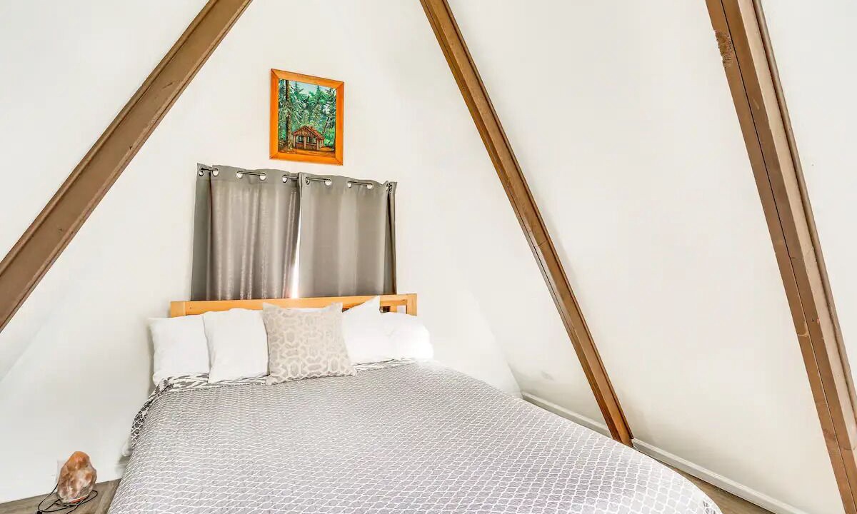 Photo of Bedroom in Burnt Ranch