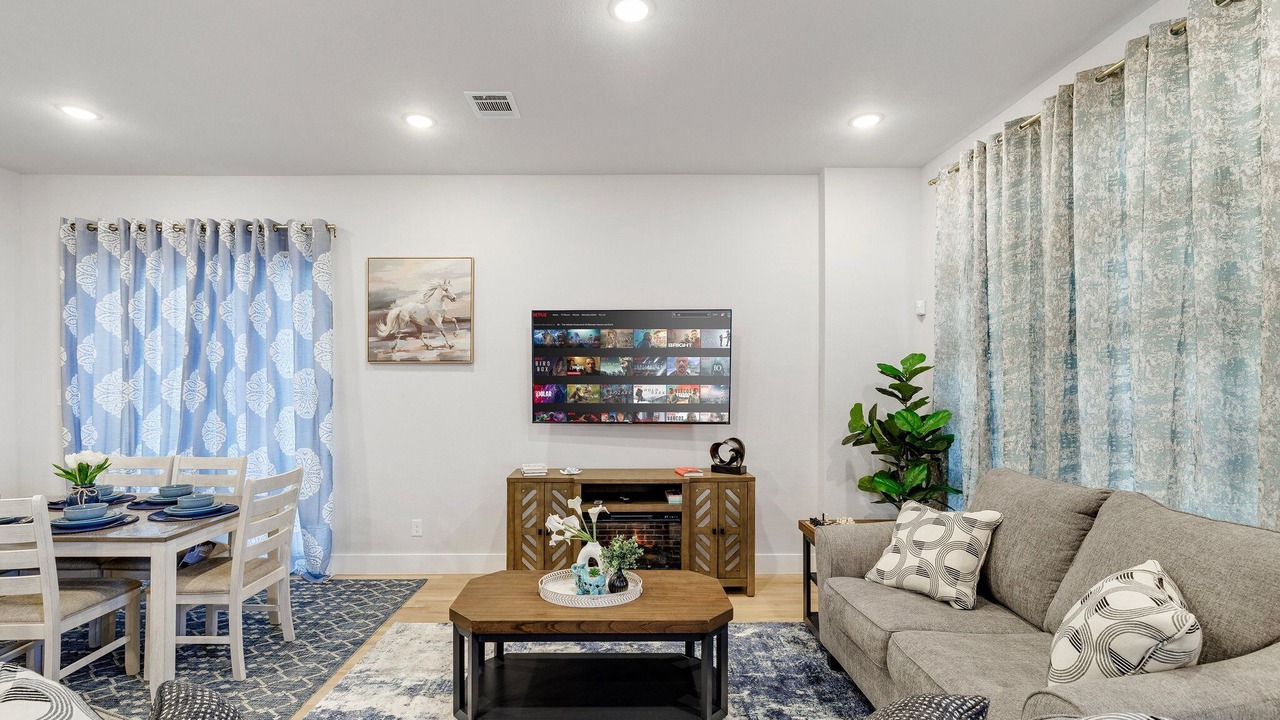 Photo of Livingroom in Rowlett