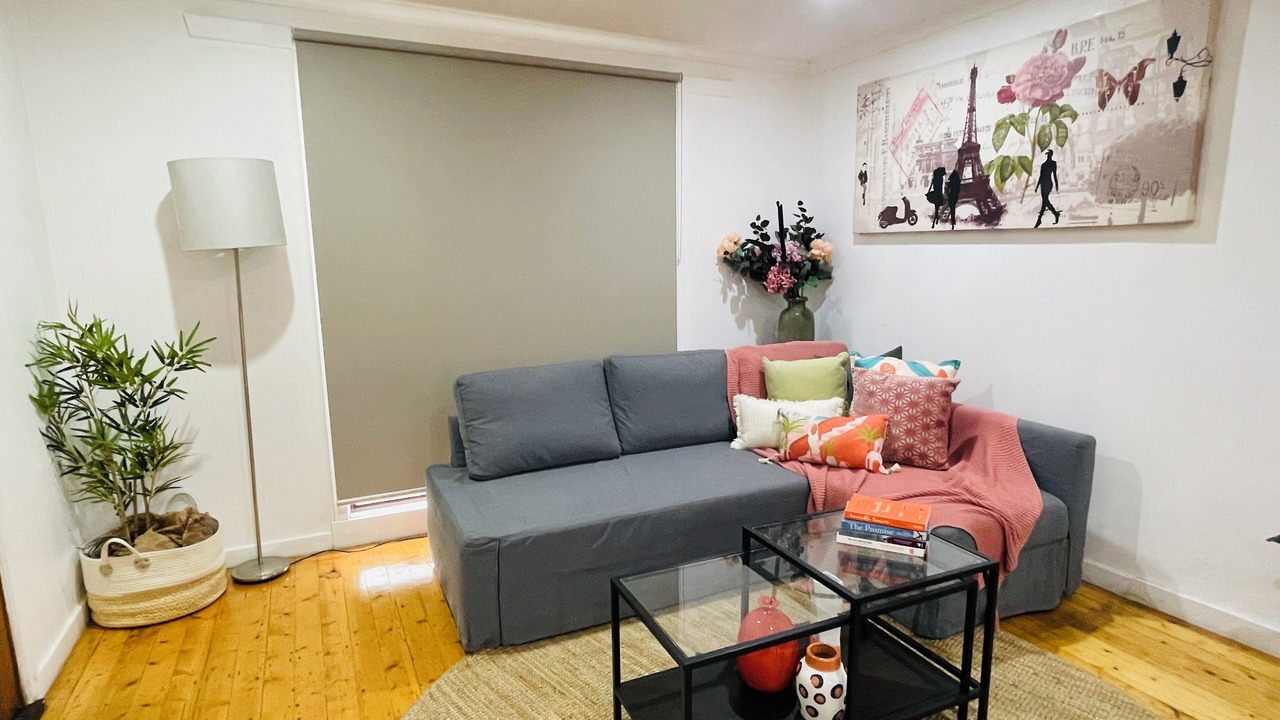 Photo of Livingroom in Sunshine