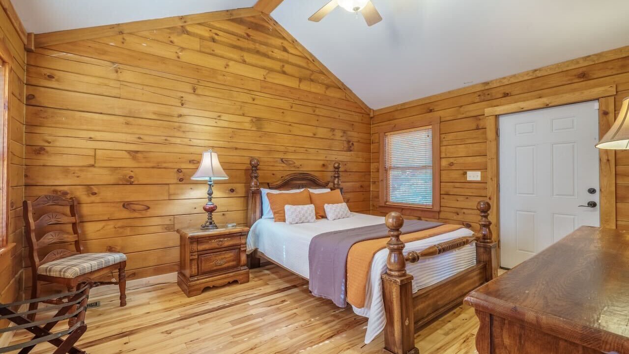 Photo of Bedroom in Frank