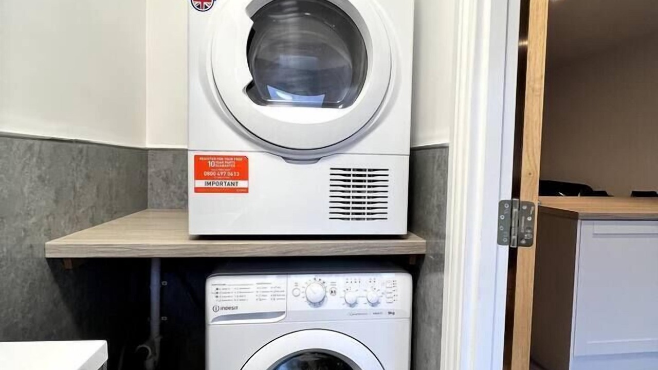 Photo of Others in Bonhill