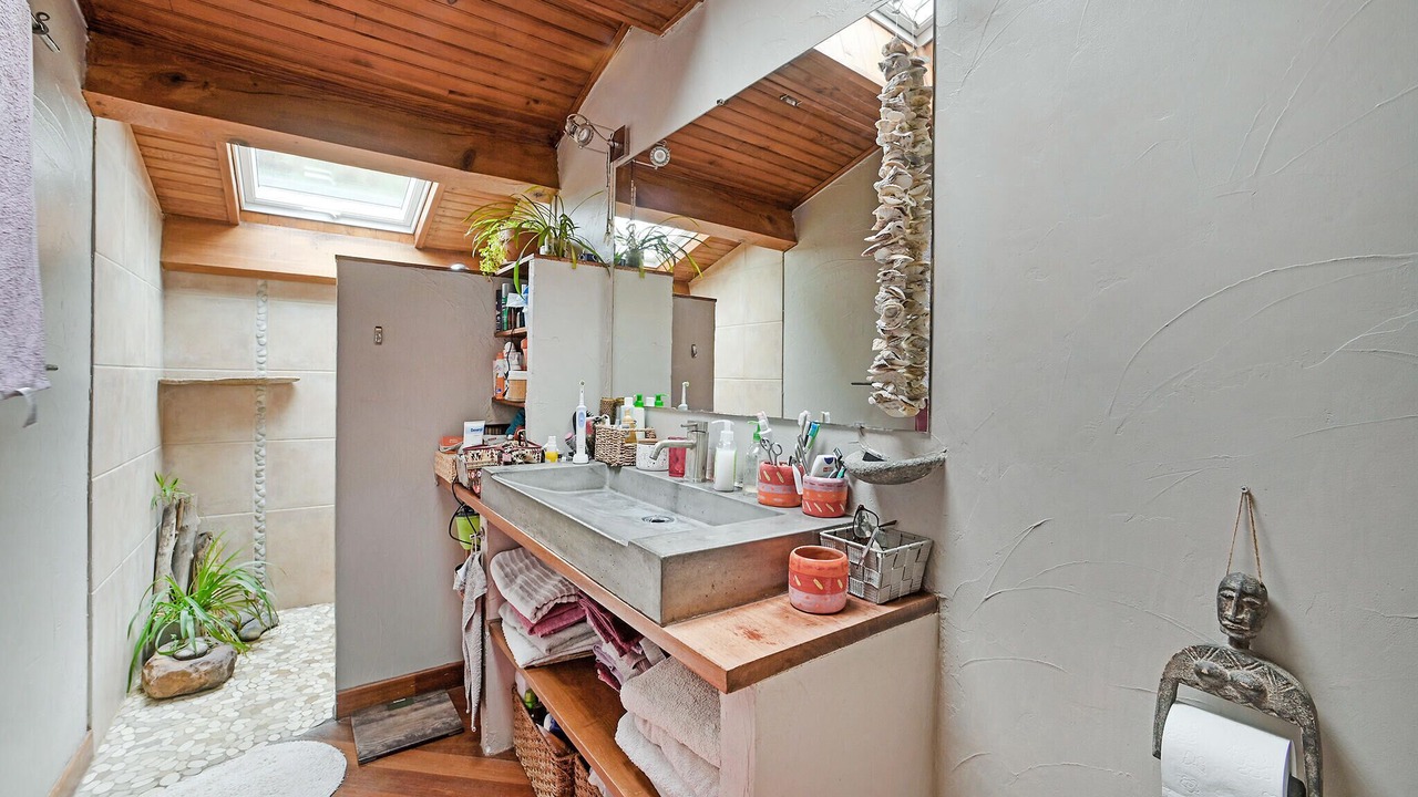 Photo of Bathroom in Sommieres