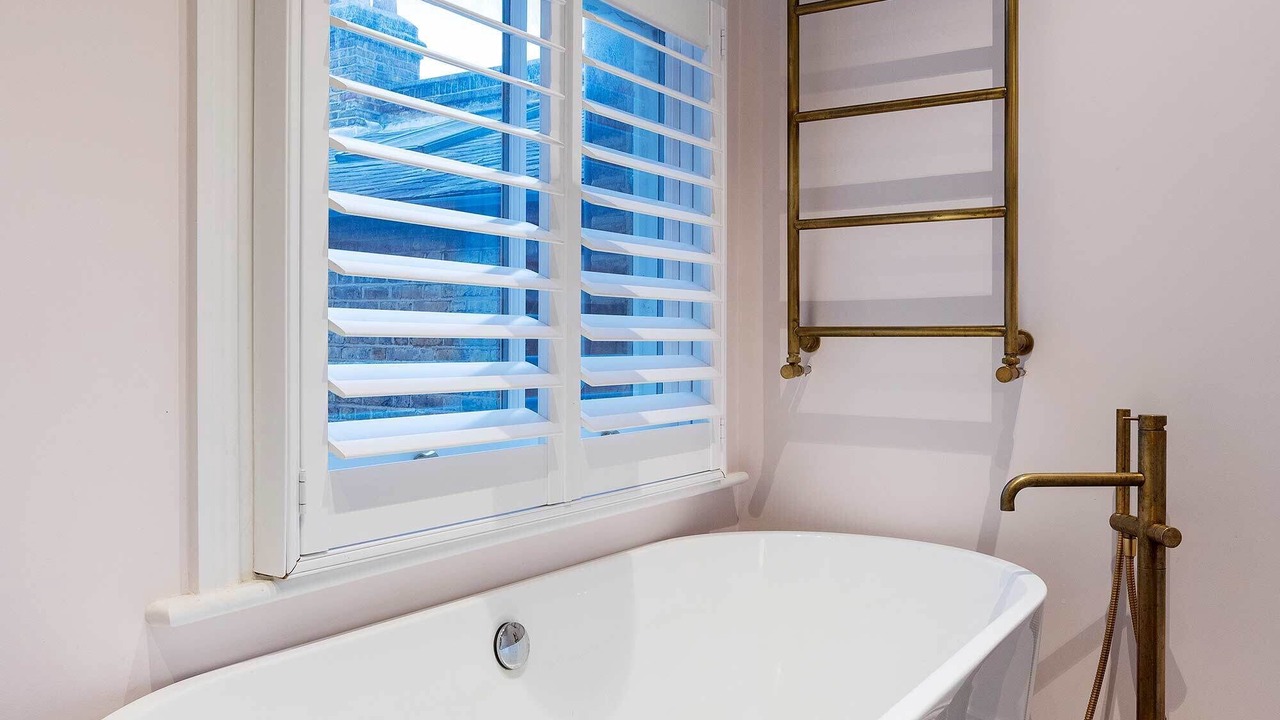 Photo of Bathroom in Queen's Park