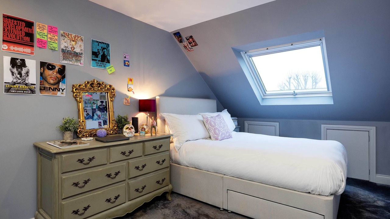 Photo of Bedroom in Queen's Park