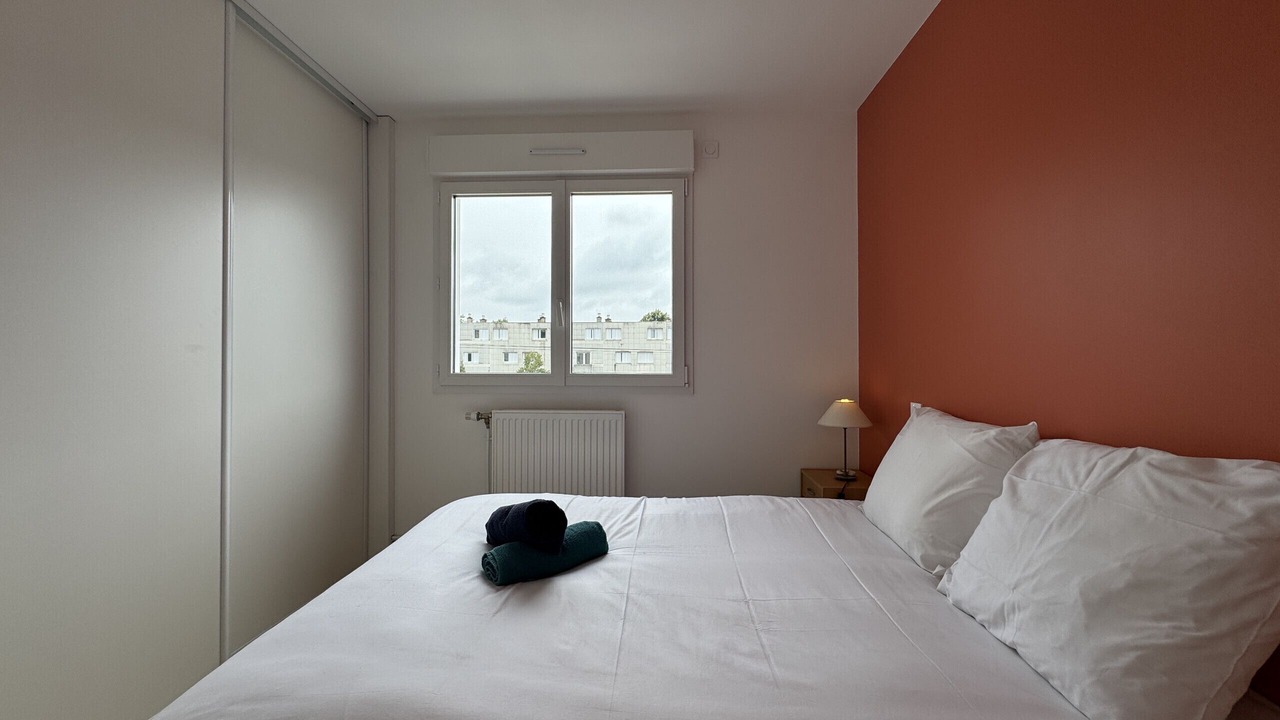 Photo of Bedroom in Miroir - Batignolles