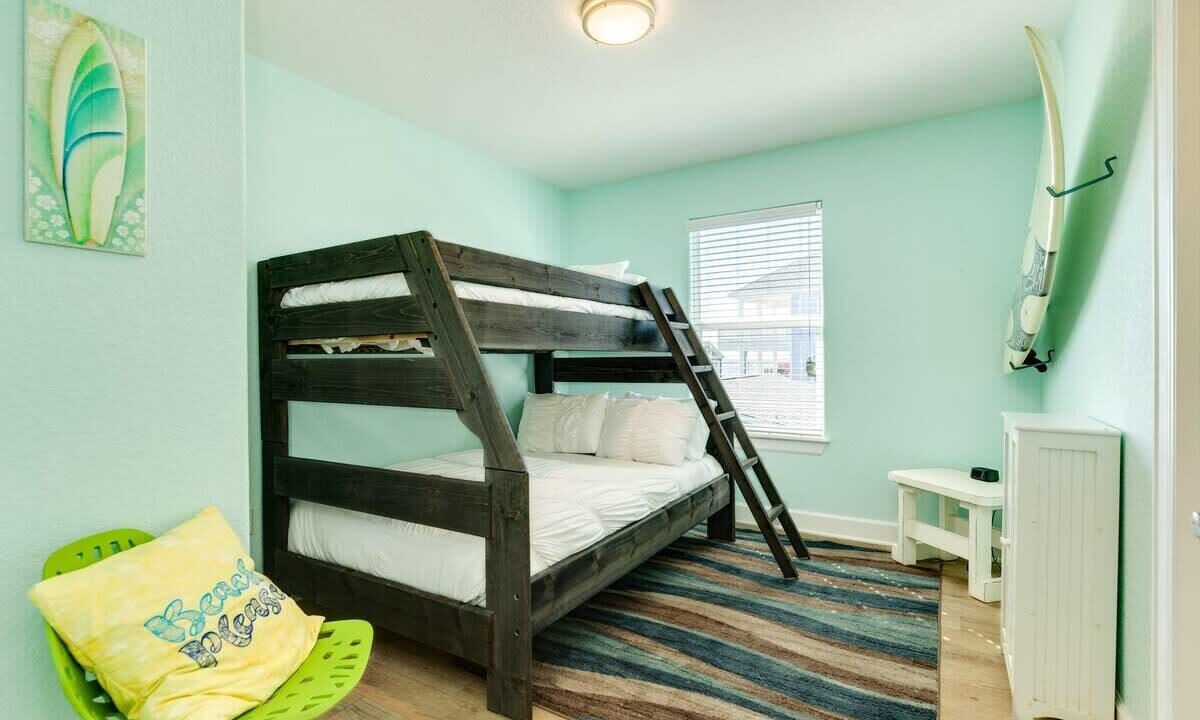 Photo of Bedroom in Surfside Beach