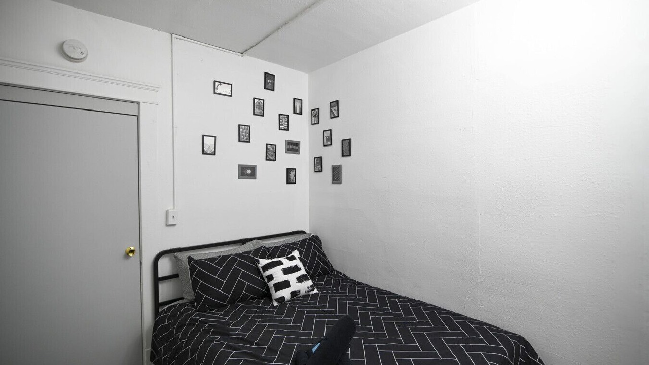 Photo of Bedroom in East Cleveland