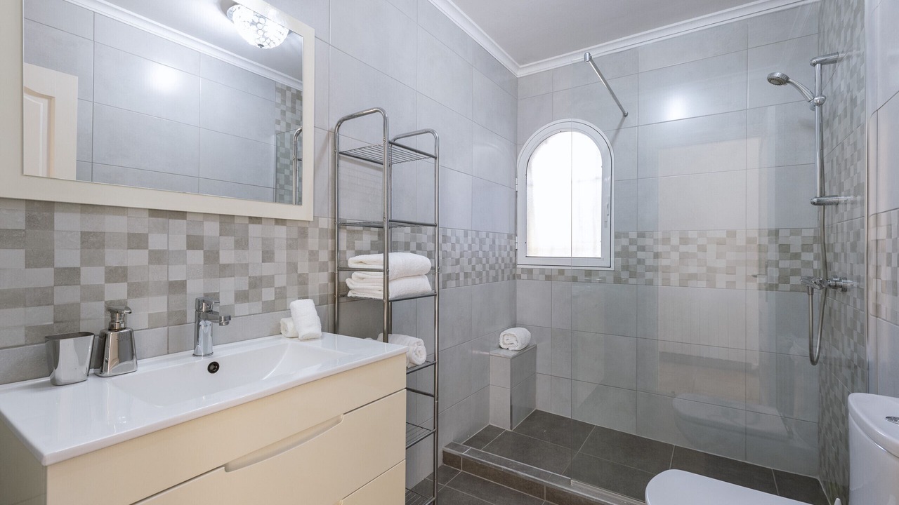 Photo of Bathroom in Costa Nova