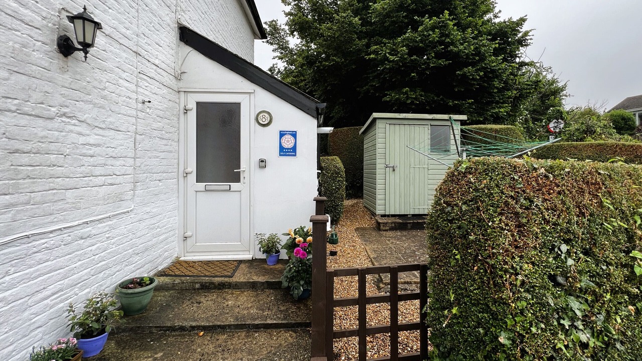 Photo of Outdoor in Brading