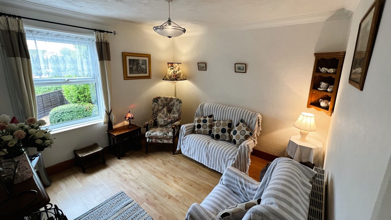 Photo of Livingroom in Brading