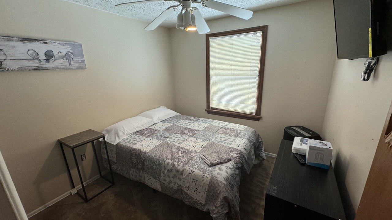 Photo of Bedroom in Chili Center