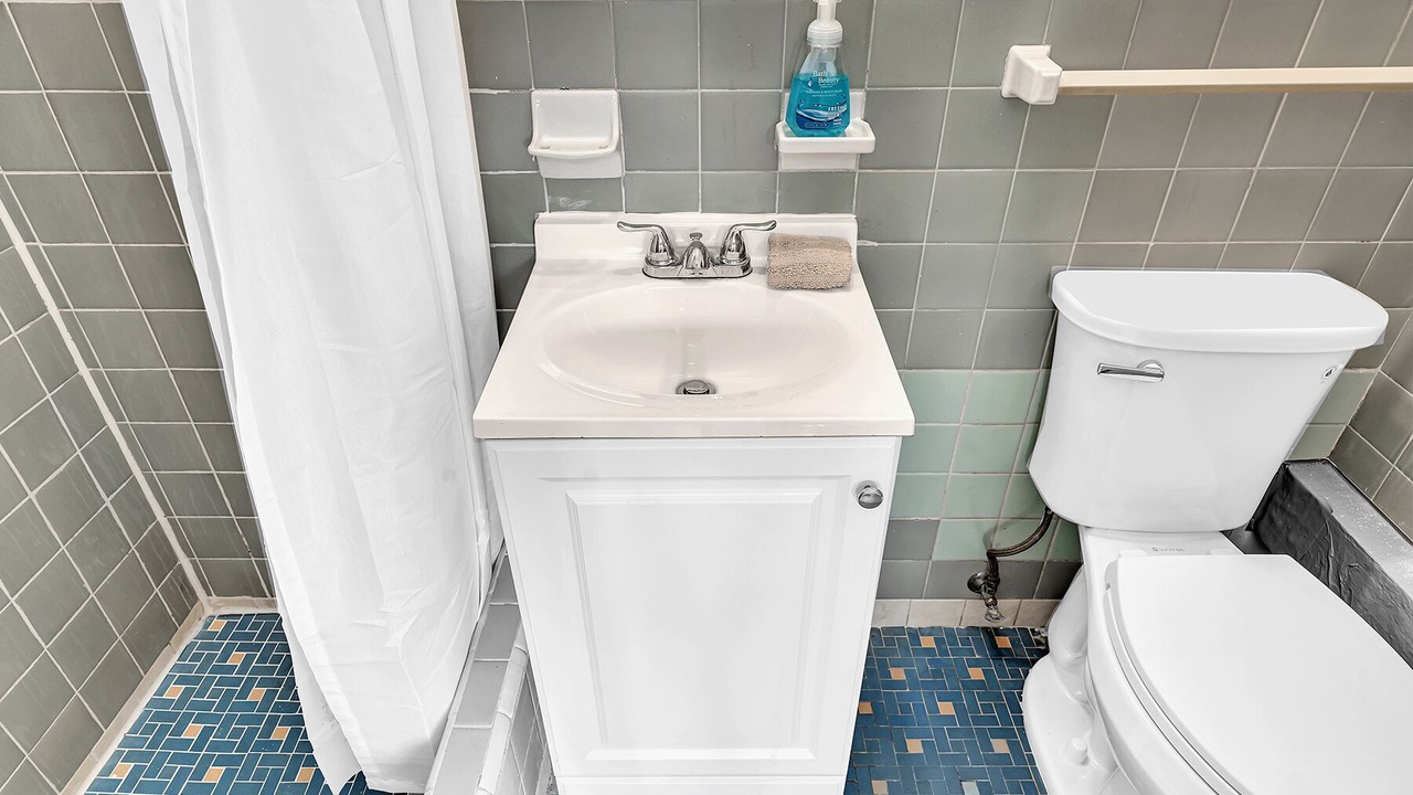 Photo of Bathroom in Downtown Hollywood