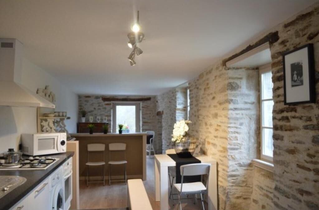 Photo of Kitchen in Curvalle