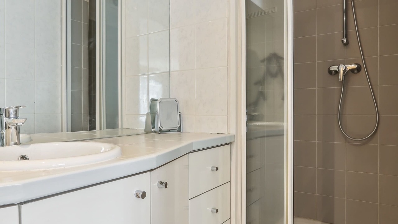 Photo of Bathroom in Porte-Dauphine