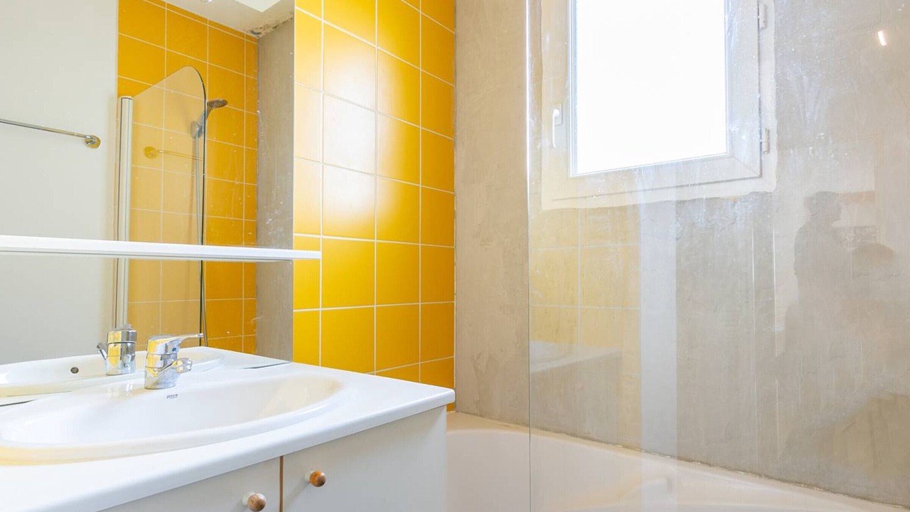 Photo of Bathroom in Germ