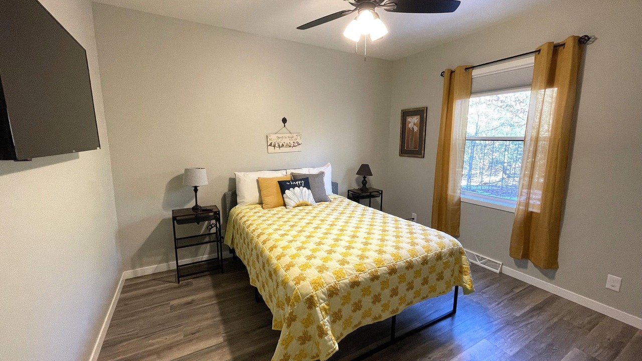 Photo of Bedroom in Spring Brook