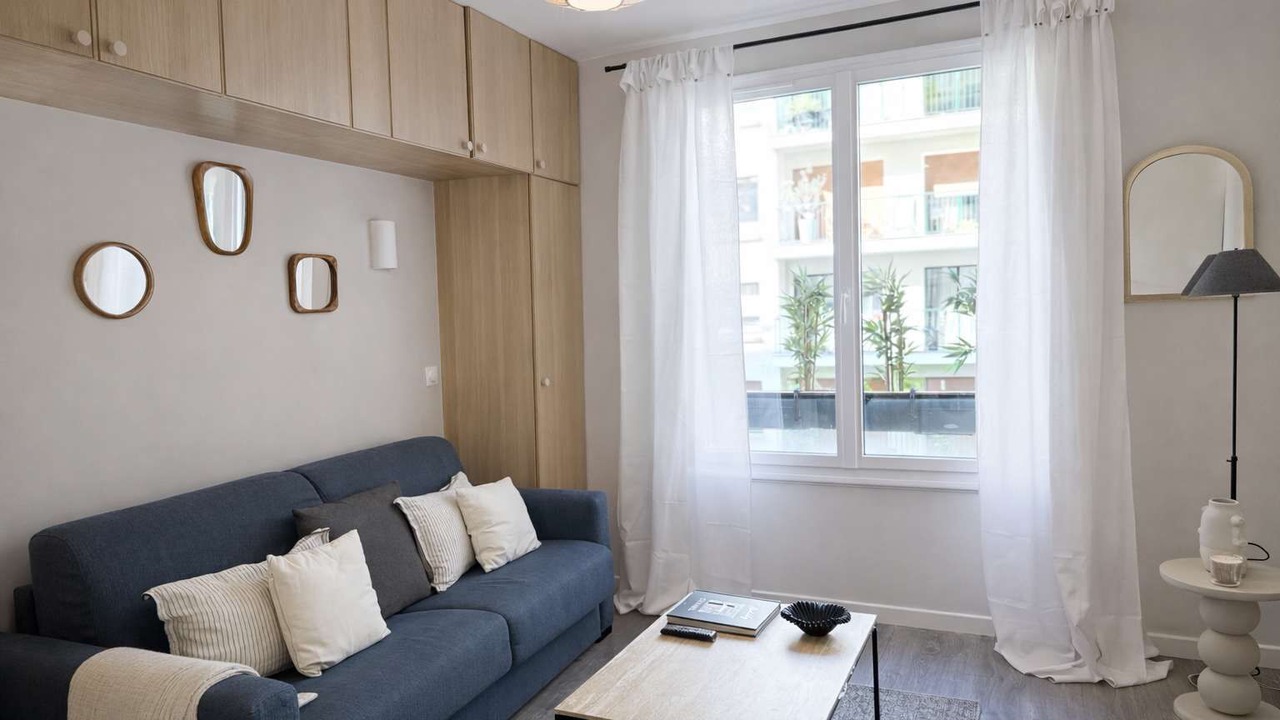 Photo of Livingroom in 16th Arrondissement
