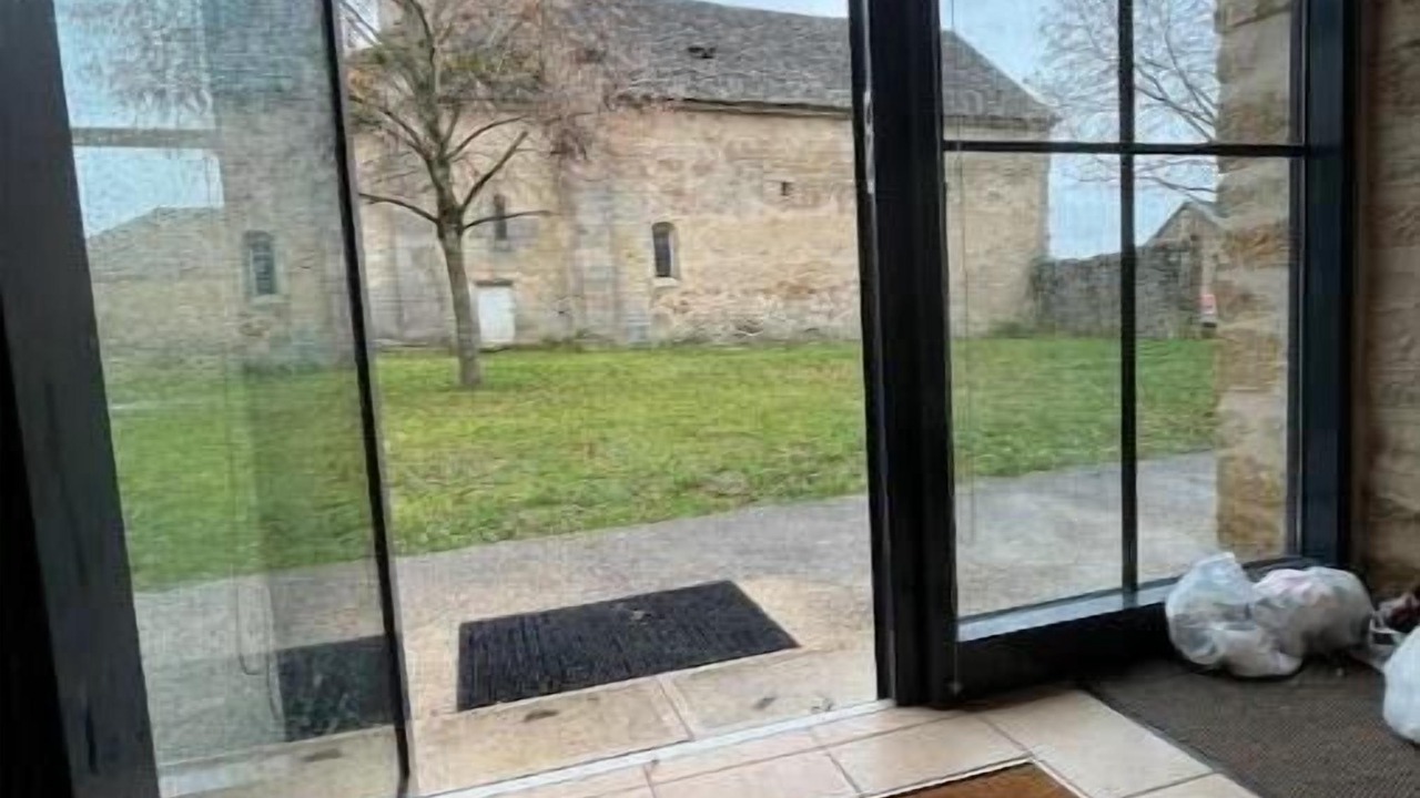 Photo of Others in Saint-Clement-sur-Guye