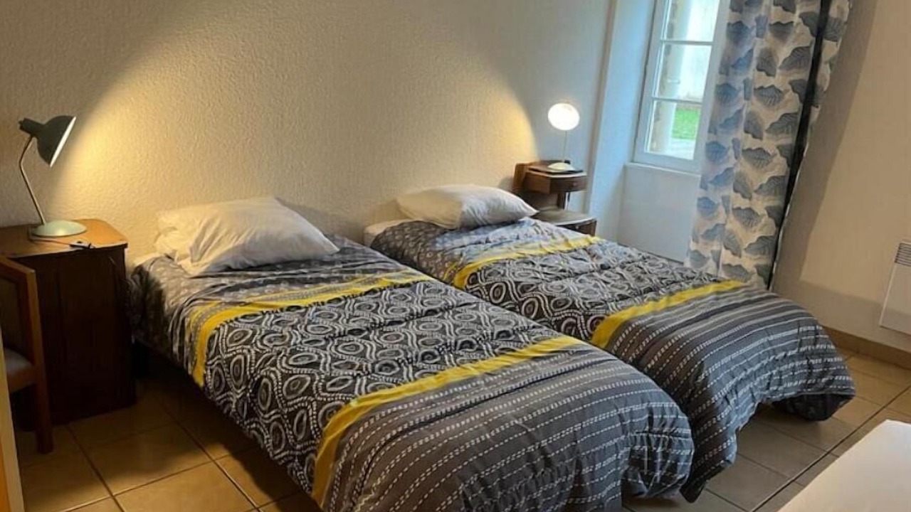 Photo of Bedroom in Saint-Clement-sur-Guye