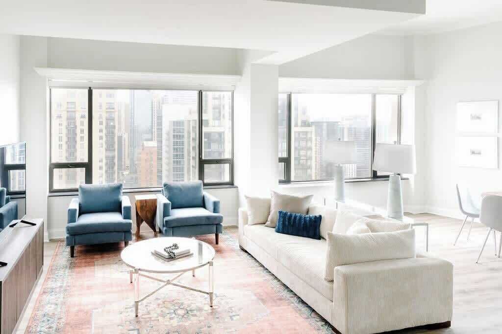 Photo of Livingroom in Rush and Division