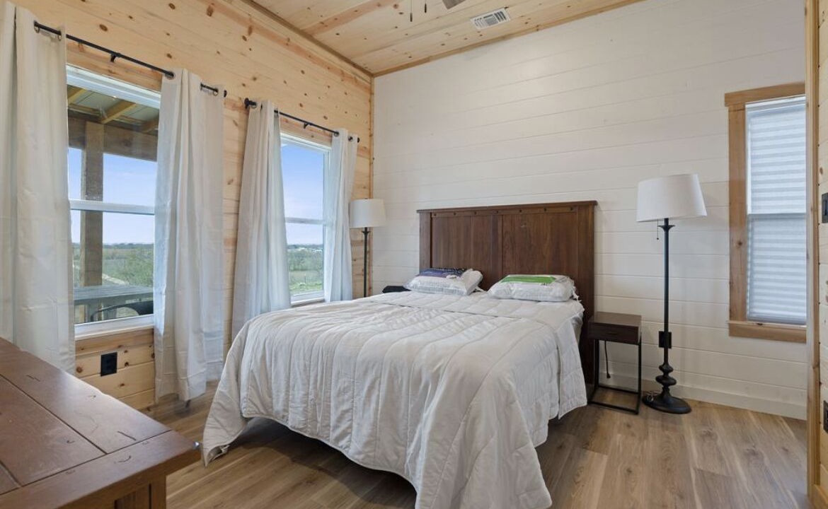 Photo of Bedroom in San Marcos