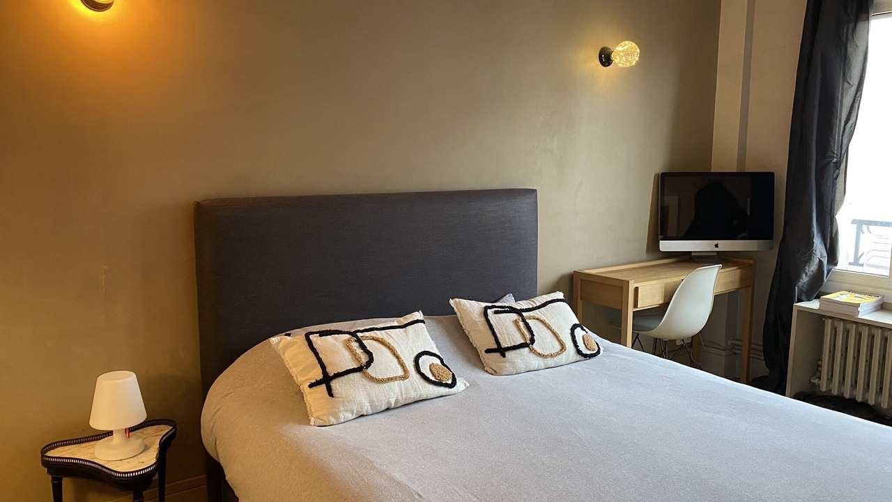 Photo of Bedroom in Saint-Mande