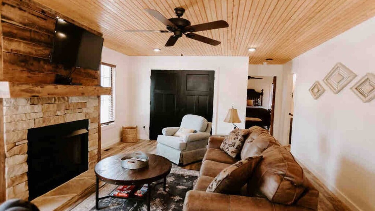 Photo of Livingroom in Centerville