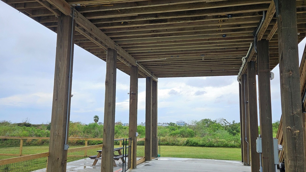 Photo of Outdoor in Crystal Beach
